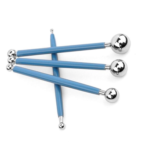 he Modelling Ball Tools Set of 4 arranged to show all 8 different ball sizes.