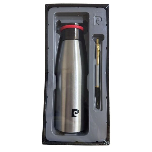 The Pierre Cardin Marco Polo Set with the water bottle and infinity ball pen.